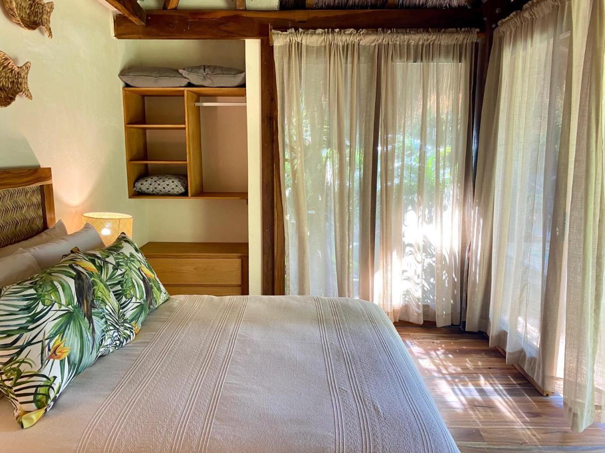 Villa Luxury Private , Private Pool, Private Garden, Jacuzzi, 24hours Security